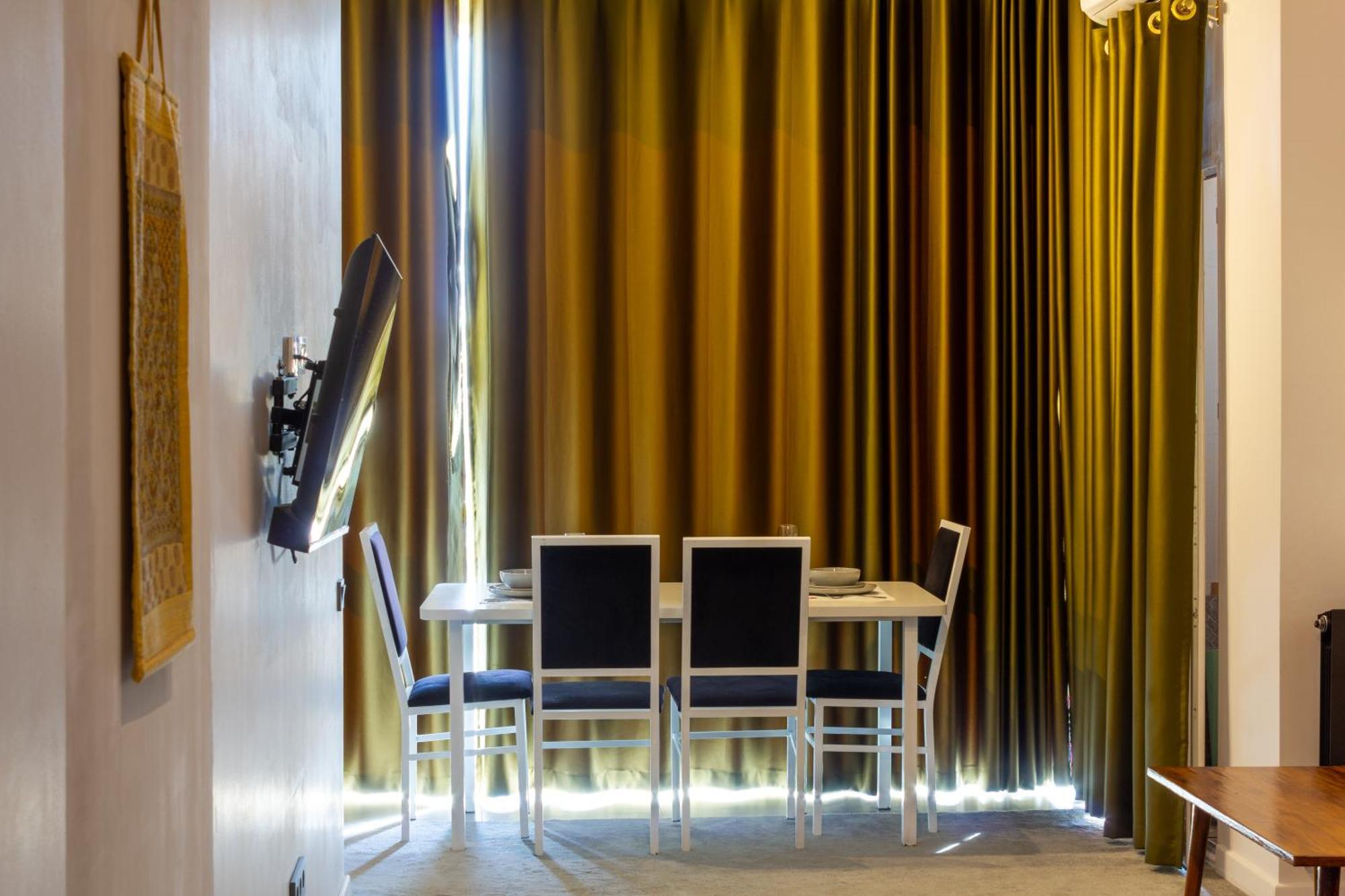9Th And 6Th Floor Stylish Apartments With Mountainvista Bişkek Dış mekan fotoğraf
