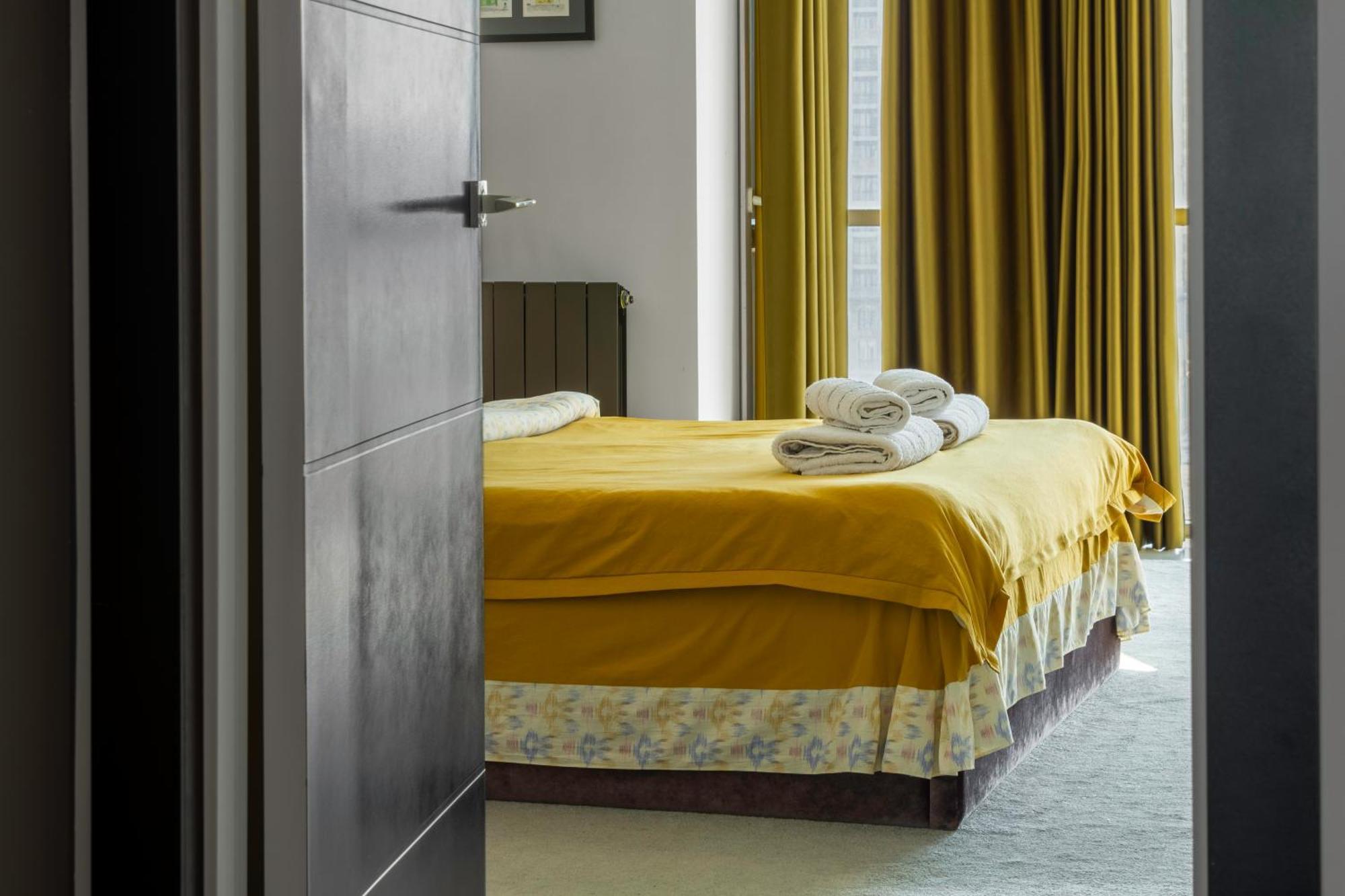 9Th And 6Th Floor Stylish Apartments With Mountainvista Bişkek Dış mekan fotoğraf